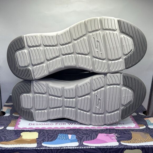 Skechers Go Walk Glacial Waterproof Winter Boots Womens 6 Dark Taupe NIB - Picture 10 of 16